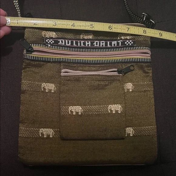 0977** Unisex Gold-Banana Leaf green Thai Silk Stylish Crossbody Bag - Picture 6 of 6